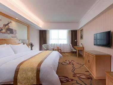 Vienna Hotel Guangzhou Huadu Sunac Wanda Furong