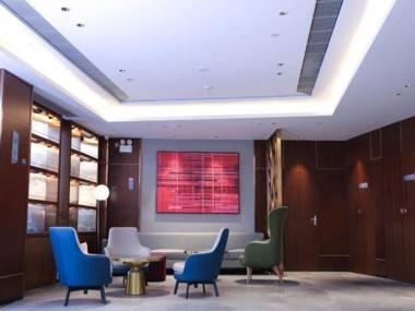 Borrman Hotel Guangzhou Sanliyuan Metro Station