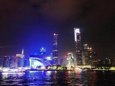 7 Days Premium Guangzhou Baiyun International Airport