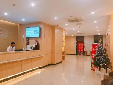 7 Days Premium Guangzhou Xiaogangwan Dongxiaonan Subway Station Branch