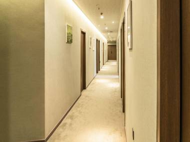 Puzzle Hotel Guangzhou Fenghuang New Village Subway Station