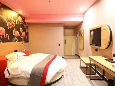 JUN Hotels Guangzhou Huadu District Shiling Leather City