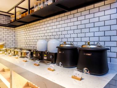 Borrman Hotel Guangzhou Sun Yatsen Memorial Hall Metro Station