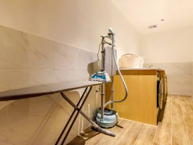 Borrman Hotel Guangzhou Sun Yatsen Memorial Hall Metro Station