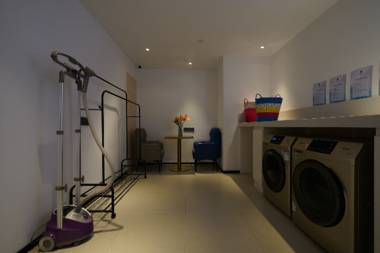 Echarm Hotel Guangzhou Dashatou Night Tour Wharf Pazhou Exhibition