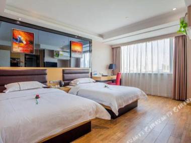 Super 8 (Guangzhou Baiyun Jinshazhou Shabei Metro Station)