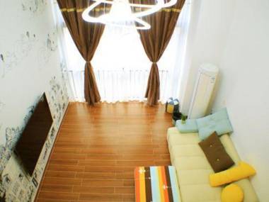 Wanlong International Apartment (Guangzhou Xiangxue Metro Station)