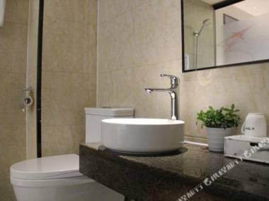 Wenxing Hotel (Guangzhou Beijing Road Pedestrian Street Haizhu Square Subway Station)