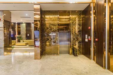 Super 8 Hotel Guangzhou West Village