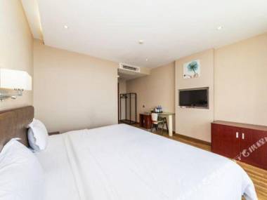 π Hotel (North Store of Chimelong Station Zoo Guangzhou)