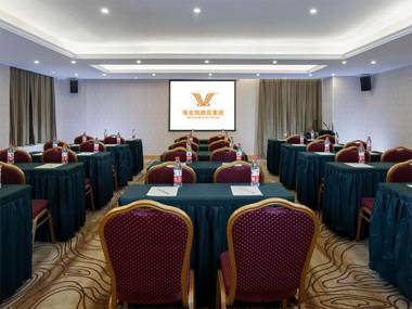 Vienna Hotel Guangzhou Huadu Sunac Cultural Tourism City Hecheng