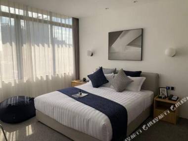 Lingju Chuangxiang Apartment