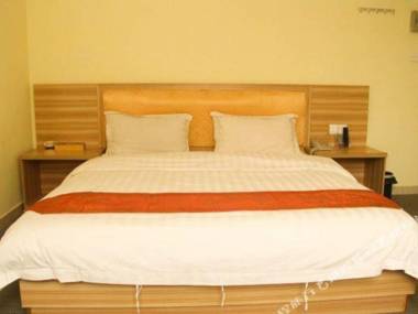 Huabao Hotel (Guangzhou Nancun Branch)