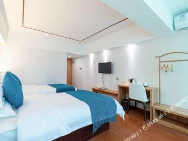 Lingnanchun Hotel（Wuyang Xincheng Store）