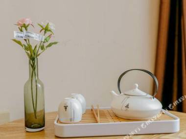 Meet Hotel (Guangzhou East Railway Station)