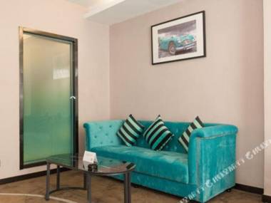 Xana Hotelle (Guangzhou Academy of Fine Arts Changgang metro station)