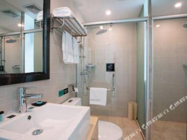 Xana Lite Hotelle (Guangzhou Shiqiao Metro Station Zhuanhui Plaza)