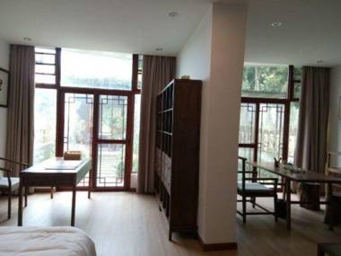 Tianyuan Huashe Hostel