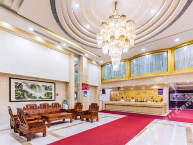 Zhong Sheng Jiu Dian (Guang Zhou Fan Yu Han Xi Zhang Long Dian )