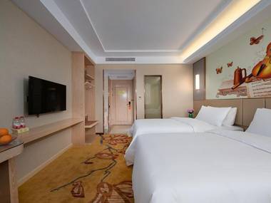 Vienna Hotel(Ganzhou Railway Station Shop)