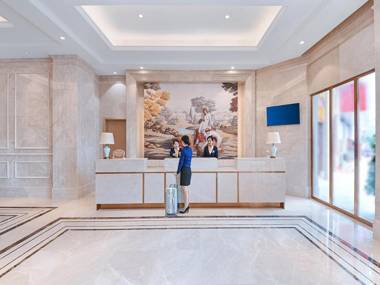 Vienna Hotel Jiangxi Ganzhou Ningdu Bus Station