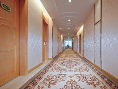 Vienna Hotel Jiangxi Ganzhou Ruijin Jindu Avenue