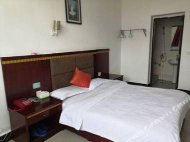 Junjia Holiday Hotel