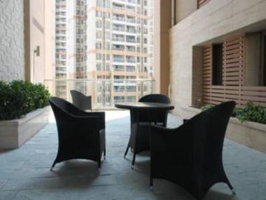 Yumi Boutique Apartment(Foshan North Pujun Road Metro Station Branch)