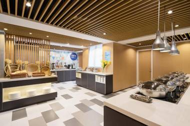 Holiday Inn Express Foshan Chancheng an IHG Hotel