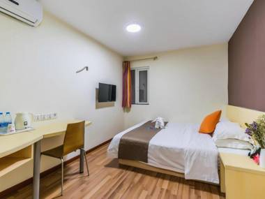 PAI Hotels Foshan Zumiao Metro Station