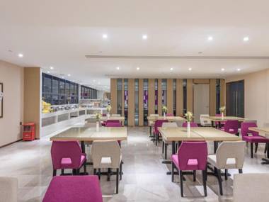 Lavande Hotels·Foshan Zhoucun Ligang Road Xunfenggang Metro Station