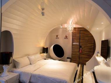 Tian Guo Xing Yue Jiu Dian Fo Shan Jia Zhou Guang Chang Dian