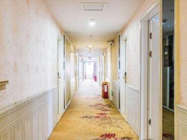 Wan Li Lai Da Jiu Dian Fo Shan Shun De Le Liu Dian