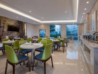 Vienna Hotel Guangdong Foshan Shunde Longjiang Material City