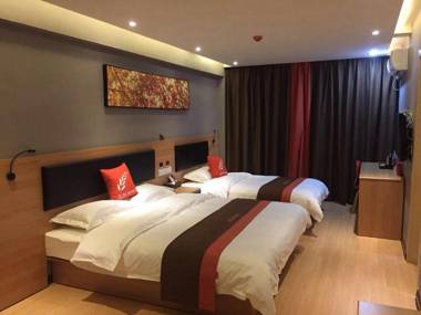 JUN Hotels Dezhou Decheng District Xinhu Park Pedestrian Street