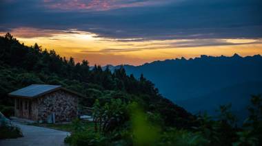 Floral Hotel Banpo Huiwang Mountain Residence