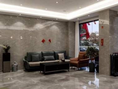 GreenTree Inn Express Datong High-Speed Railway Station Old City Wall