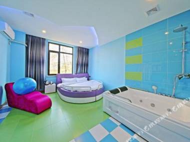 Qinglv Business Hotel