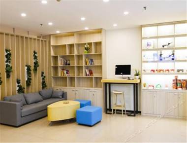 Hanting Hotel Dalian Olympic Square Hotel