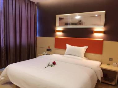 7 Days Premium·Dalian Changxing Island Santang Commercial Street [High-end Budget Hotel]