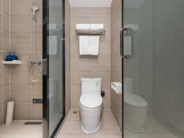 Hanting Hotel Dalian North Railway Station South Square