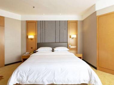 Vienna Classic Hotel(Dalian Zhongshan Square Jiefang Street)