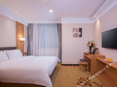 Vienna Classic Hotel(Dalian Zhongshan Square Jiefang Street)