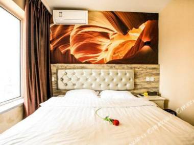 Dalian Yifan Theme Hotel