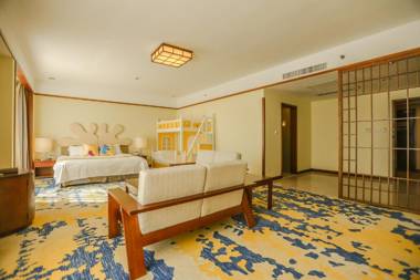 Discoveryland Hotel Dalian