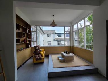 Dali Five Elements Int'l Hostel