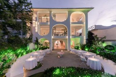 Dali Nest Secret Garden Lake View Inn