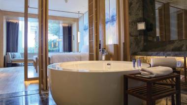 Hotel Indigo Dali Erhai an IHG Hotel