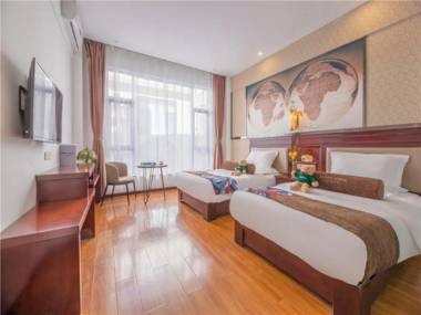 James Joyce Coffetel Dali Erhai Park Branch