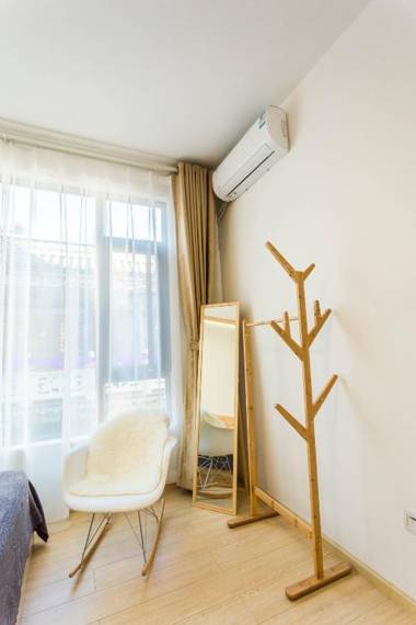 Dali Blocks · Cafe & Travel Hotel